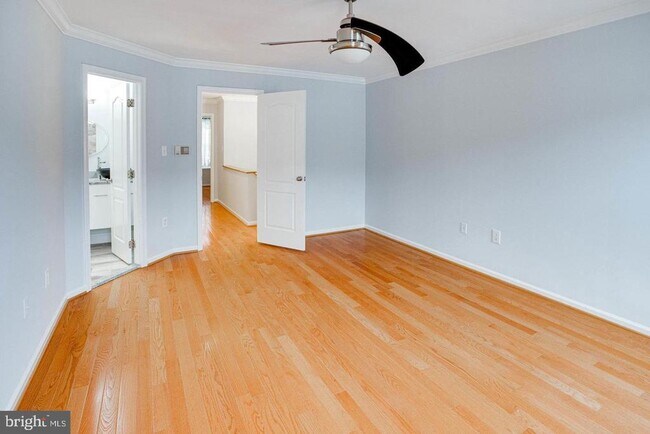 Building Photo - 938 Herons Run Ln