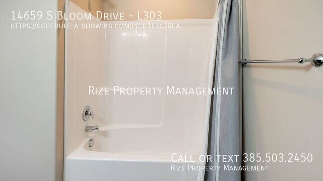 Building Photo - 14659 Bloom Dr