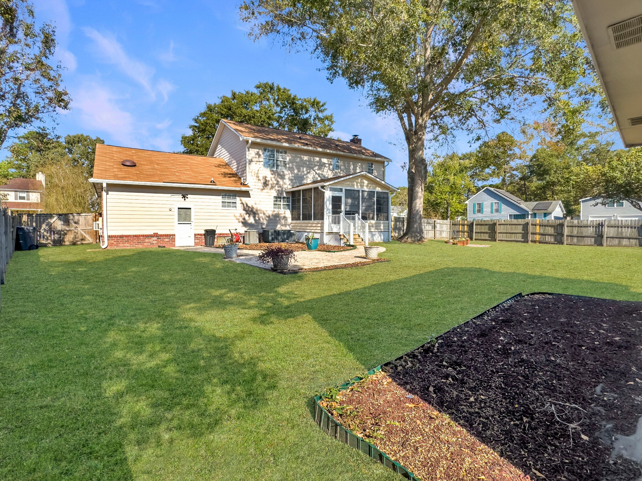 backyard - 7900 Elderberry Cir