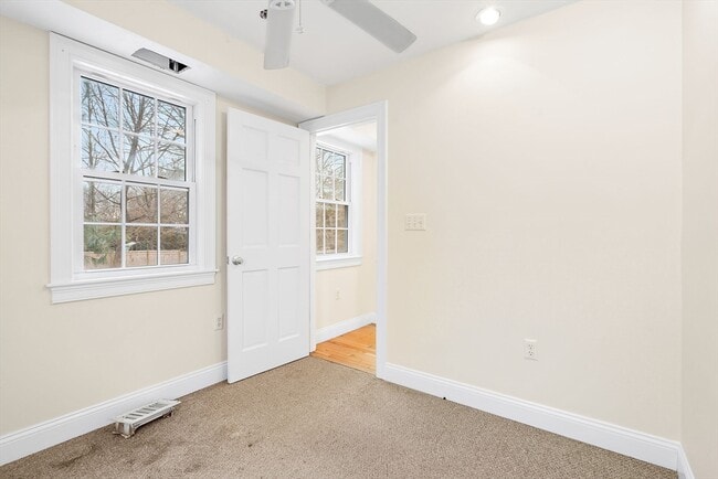 Building Photo - 35 Water St