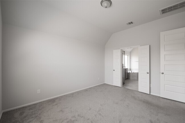 Building Photo - 10402 Cecilia Star Ln