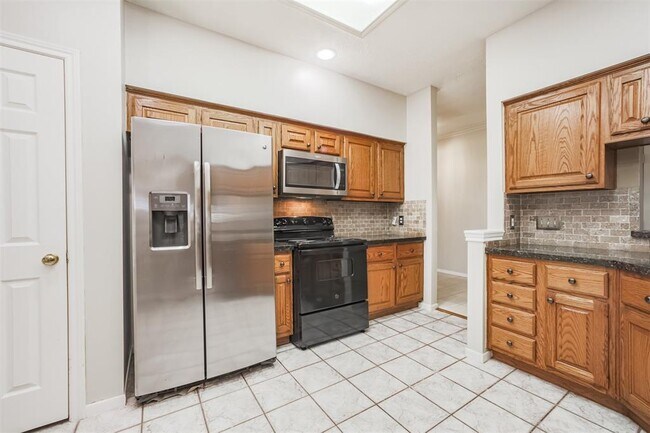 Building Photo - 7343 Hazel Cove Dr