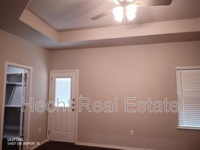 Building Photo - 1103 Stanley Wy