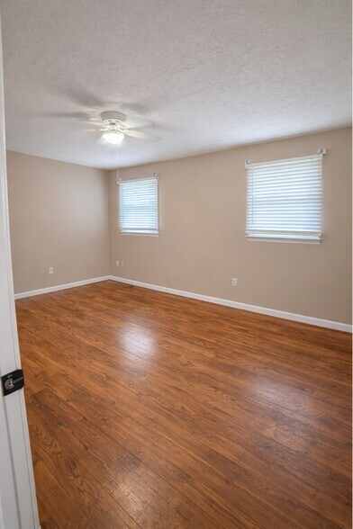 Building Photo - 109 Watzel Ln