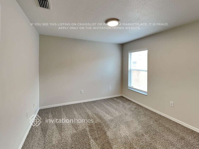 Building Photo - 10214 Ashley Oaks Dr