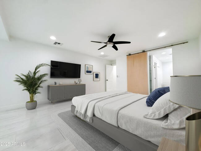 Building Photo - 6953 E Lafayette Blvd