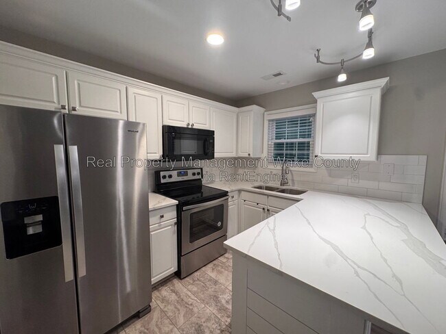 Building Photo - 4021 Wellington Ridge Loop