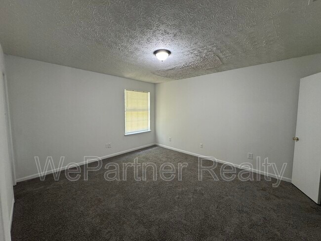 Building Photo - 2509 Corner Stone Trail