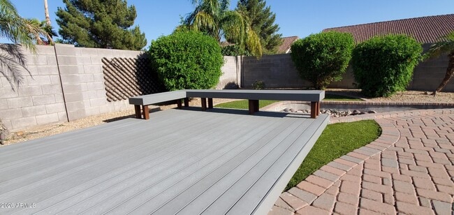 Building Photo - 4117 W Menadota Dr