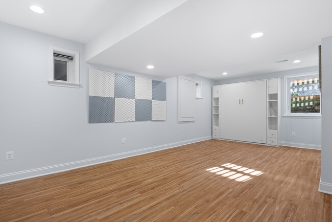 Building Photo - 1407 Leegate Rd NW