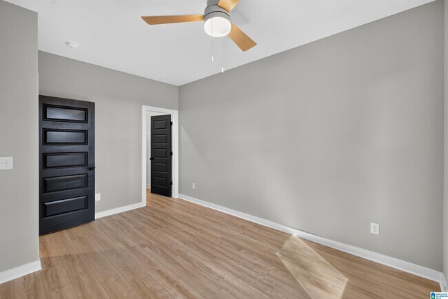 Building Photo - 4764 Silas Ave