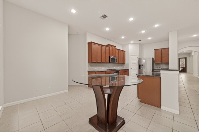 Building Photo - 17506 Waeback Dr