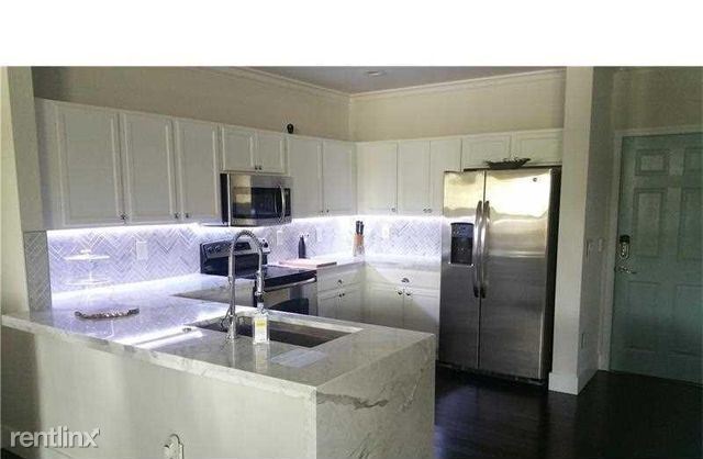 Building Photo - 3 br, 2 bath Townhome - 4622 Monarch Way