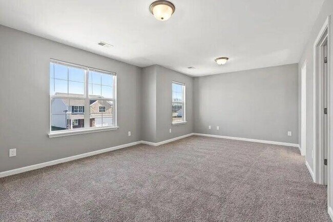 Building Photo - 205 Jared Parker Way
