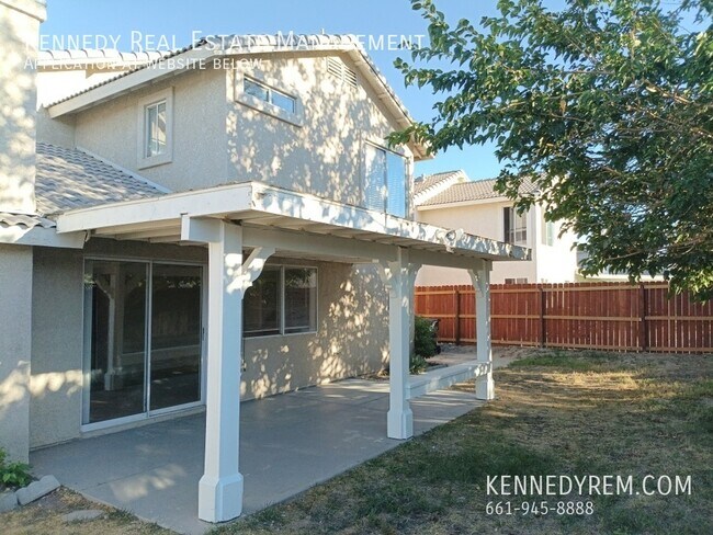 Building Photo - 37551 Deville St