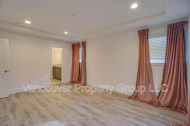 Building Photo - 8704 N 2nd Loop