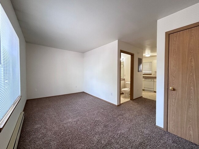 Interior Photo - BHS T Woodland Townhomes