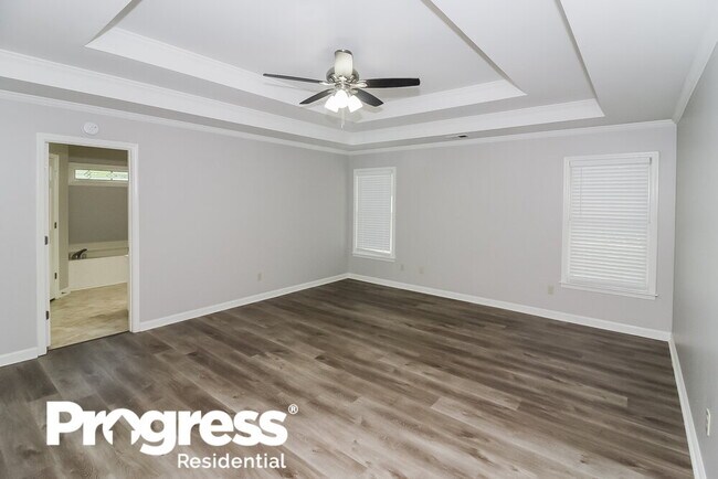 Building Photo - 1592 Fox Trace Dr