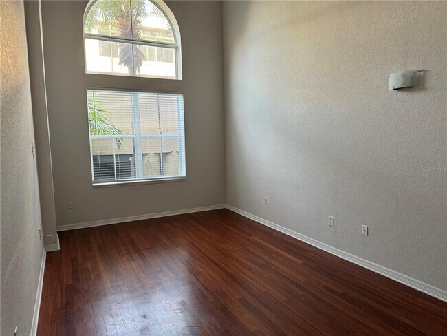 Building Photo - 700 S Harbour Island Blvd