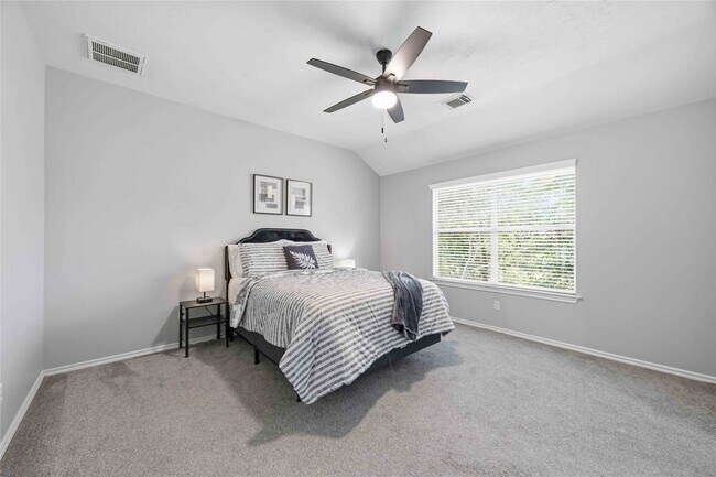 Building Photo - 71 Summer Haze Cir