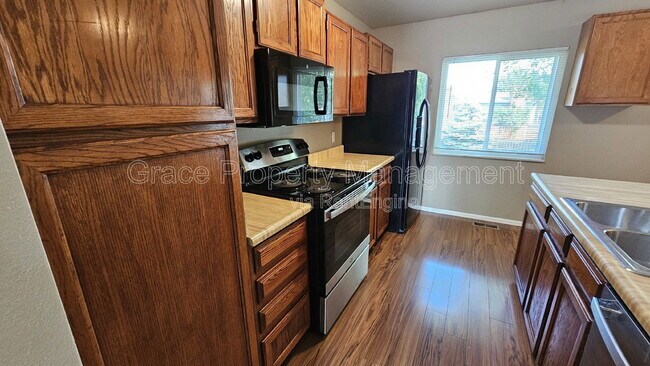 Building Photo - 3234 S Dudley St