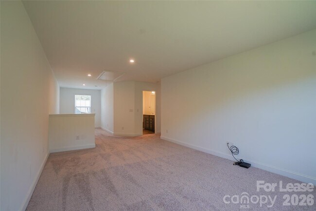 Building Photo - 11224 Smokethorn Dr NW