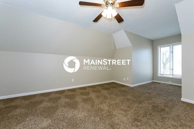 Building Photo - 5 Bedroom Pet-Friendly Home in Kansas City...