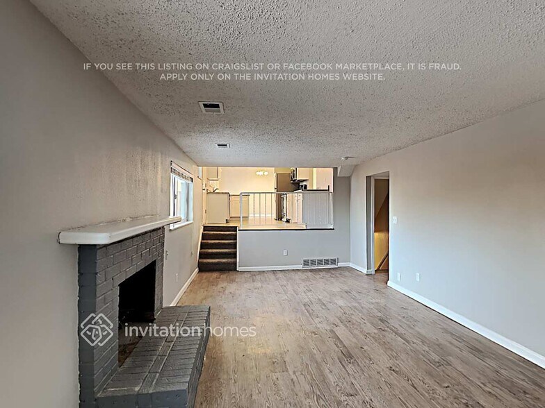 Building Photo - 9270 Osceola St