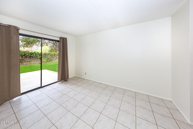 Building Photo - 6801 Pala Mesa Dr