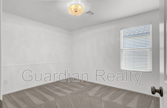 Building Photo - 11070 Neets Bay St