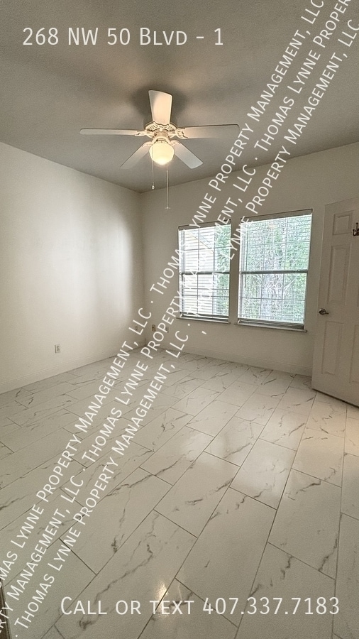 Building Photo - 268 NW 50th Blvd