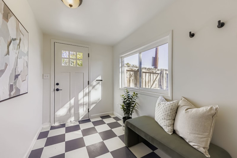 Building Photo - 1700 W Stoll Pl