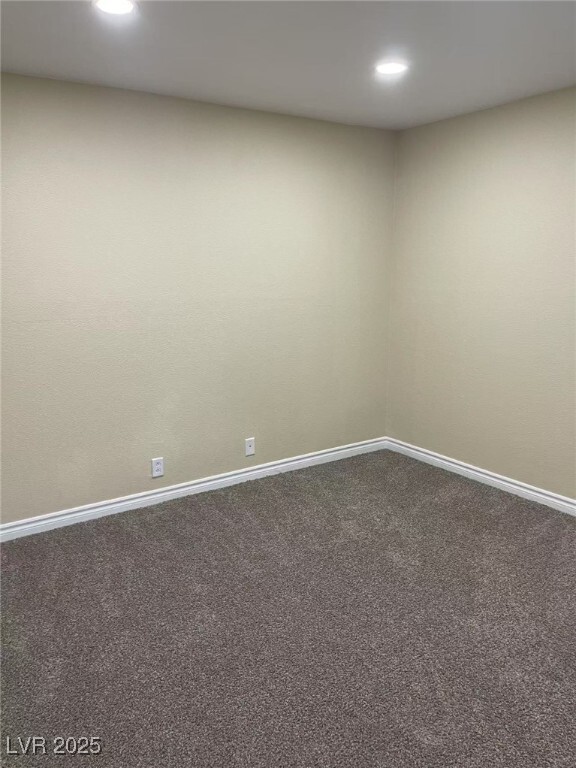 Building Photo - 5180 Indian River Dr