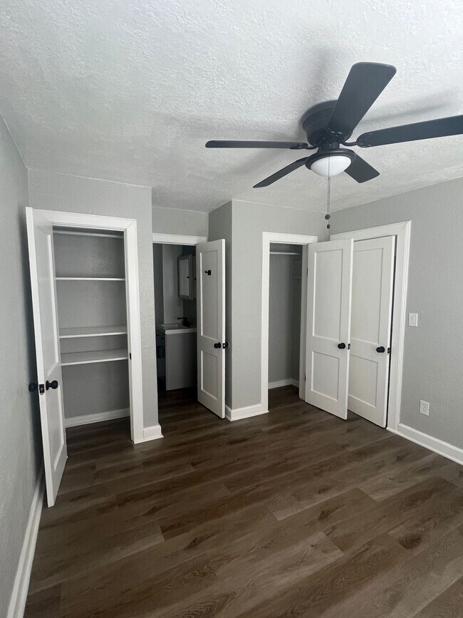 Bedroom - 1483 Hamlet Ave