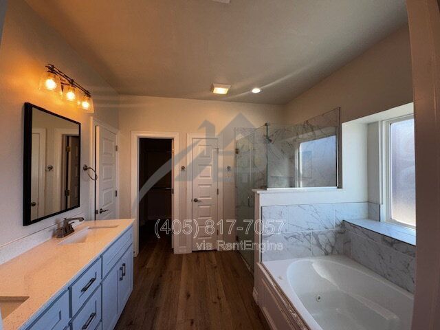 Building Photo - 10421 Salt Fork Dr