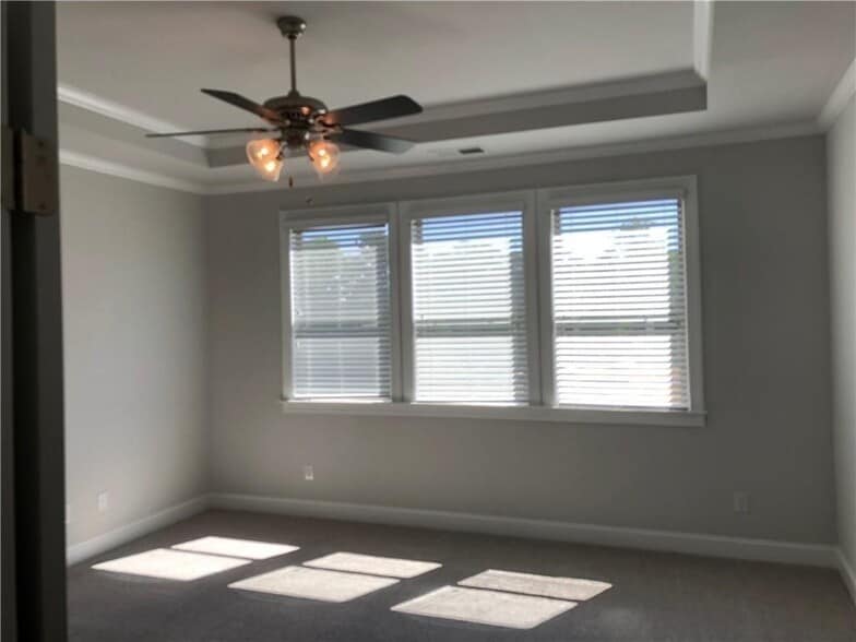 Building Photo - 4313 Longleaf Pine Alley