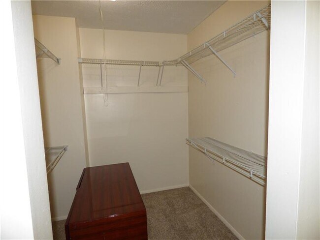 Building Photo - 794 Wheatland Cir