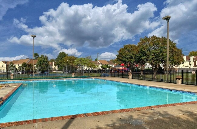 Building Photo - 3-Bedroom Townhome Ready NOW!! Completely Updated - Fenced Backyard - Exterior Storage!