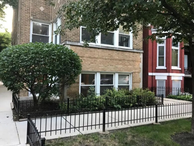 Building Photo - 2106 W Thomas St