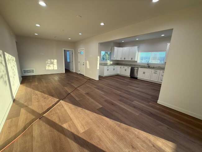 Building Photo - BRAND NEW BUILD 4BR/2.5BA Home in LAKESIDE available FOR RENT w/ RV parking and attached garage!