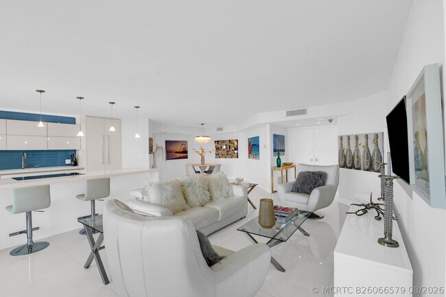 Building Photo - 500 S Ocean Blvd