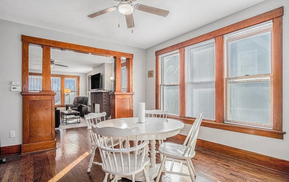 Building Photo - 626 S 36th St