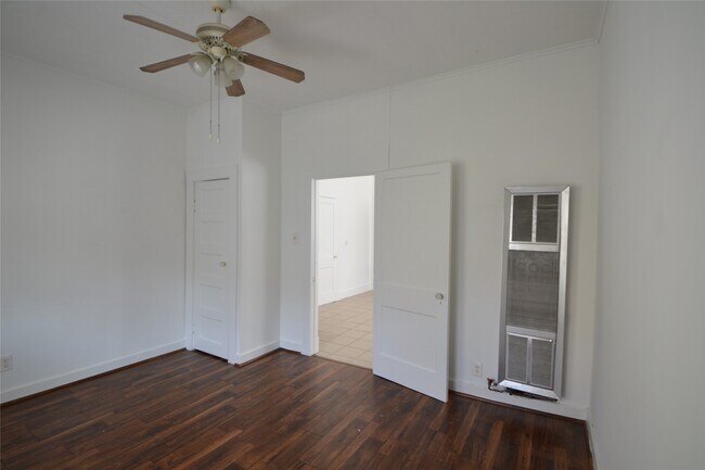 Building Photo - 1517 Bonnie Brae St