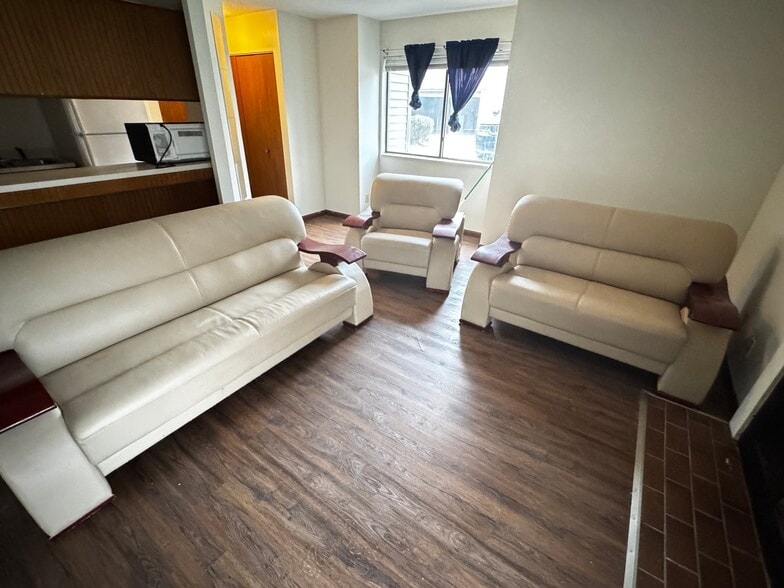 Building Photo - 5745 Autumn Ridge Ct