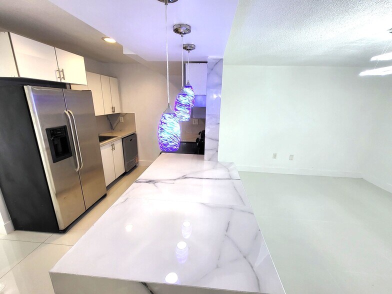 Building Photo - 9430 SW 170th St