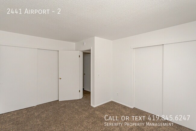 Building Photo - 2441 Airport-2