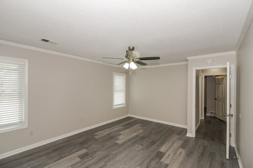 Building Photo - 1365 Sandy Stone Ln