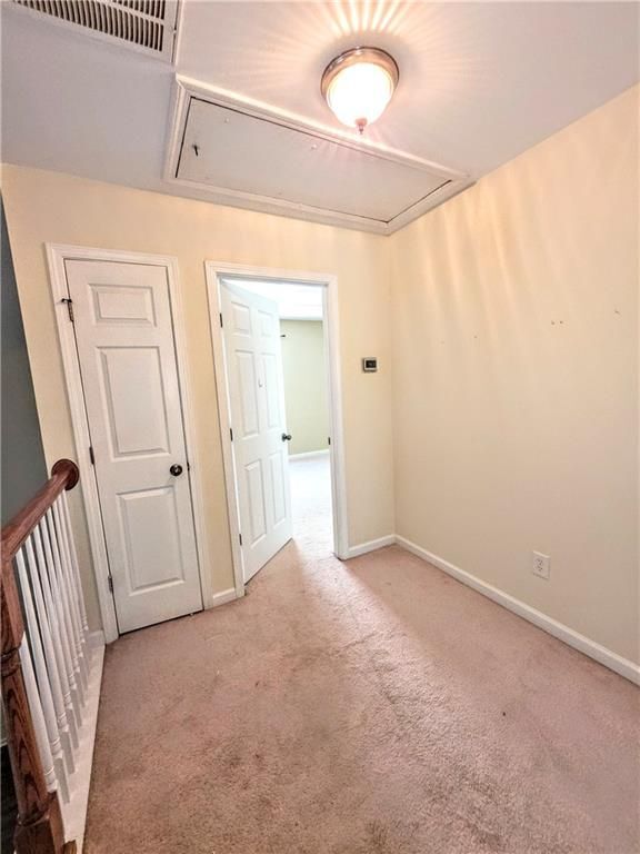 Building Photo - 113 Macalester Dr
