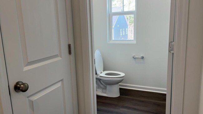 Building Photo - 836 Basswood Gln Trl