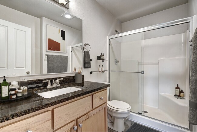 Building Photo - Bradley Park Apartments